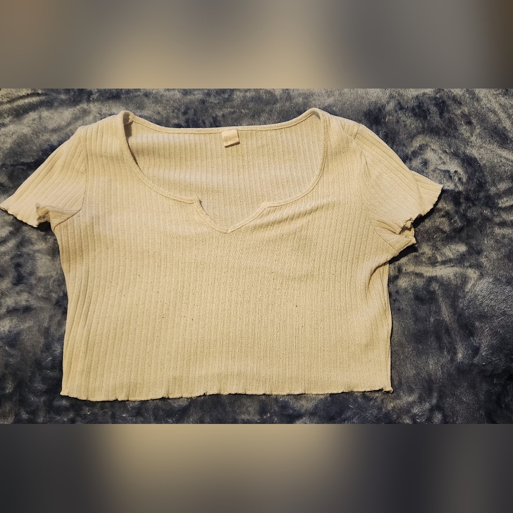 White crop top
